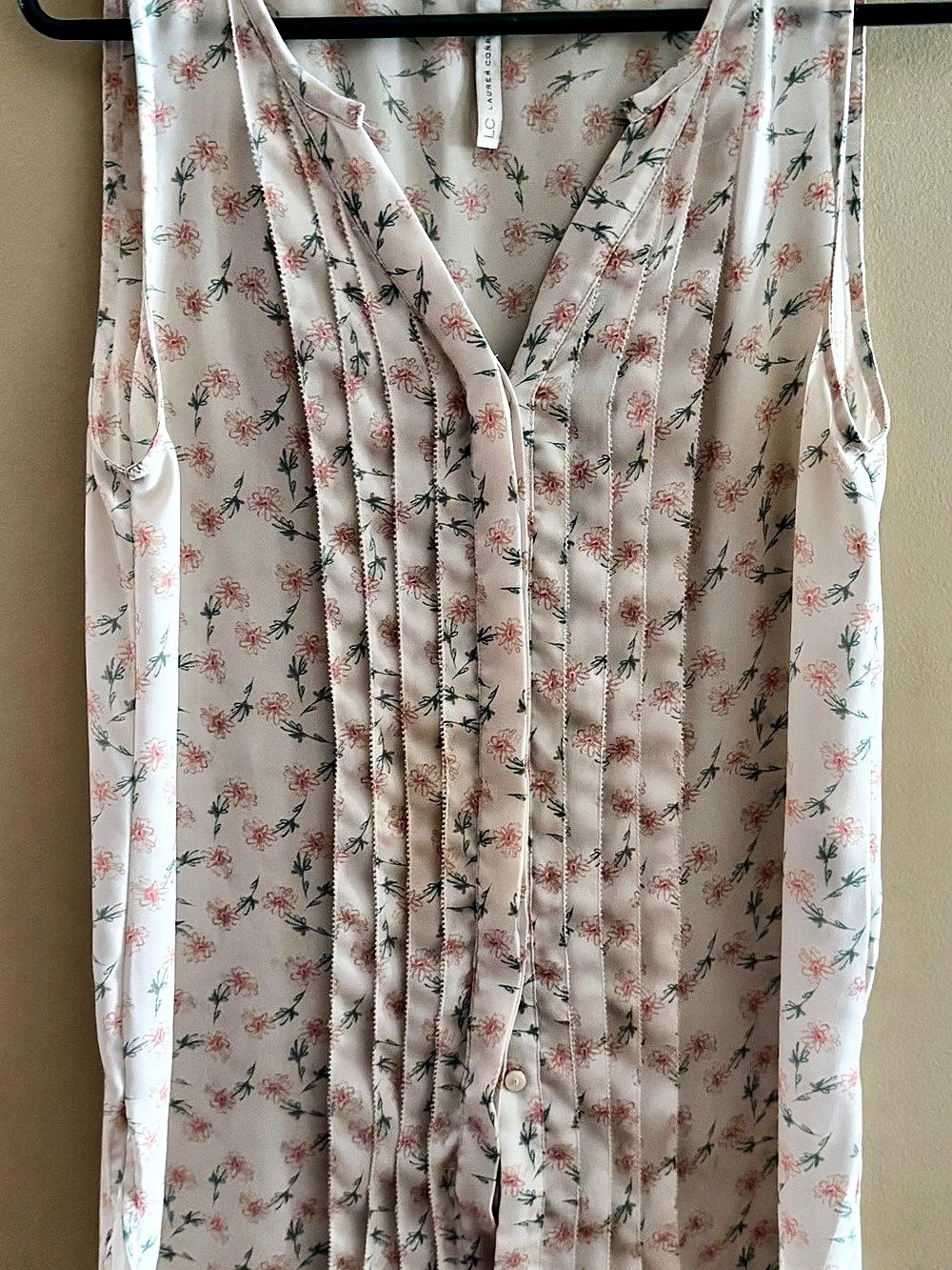 LC Lauren Conrad Floral Pleated Sleeveless Blouse - Size S